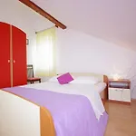 With Parking Space Pirovac, Sibenik - 23330 Apartment *