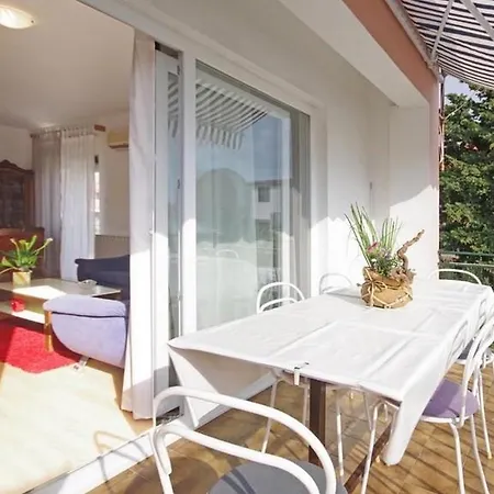 With Parking Space Pirovac, Sibenik - 23330 * Pirovac