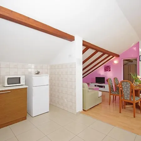 With Parking Space Pirovac, Sibenik - 23330 Lejlighed *