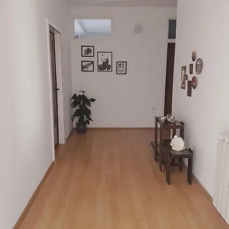 Lägenhet With Parking Space Pirovac, Sibenik - 23330 Pirovac