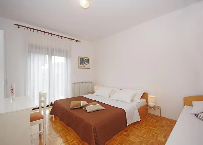 Apartmán With Parking Space Pirovac, Sibenik - 23330